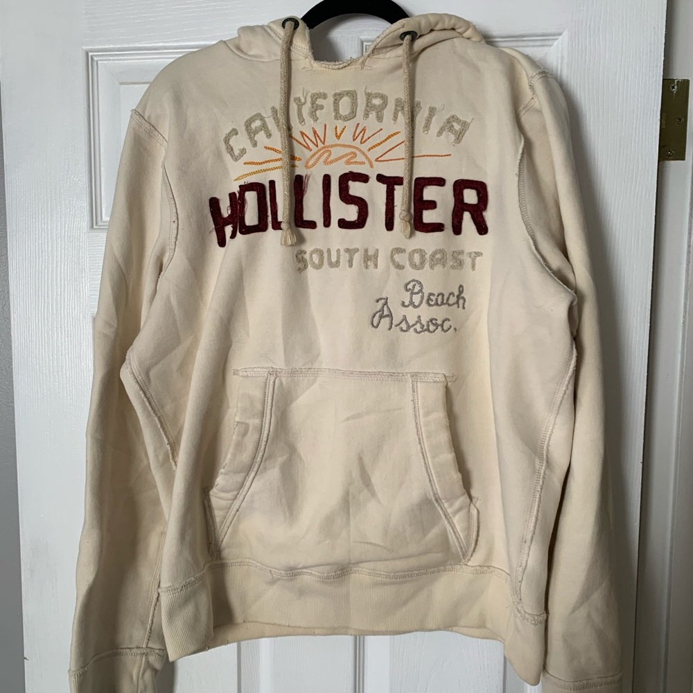 Hollister Men’s Cream Hoodie